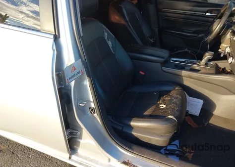 2020 Nissan Altima Sr Fwd из США, поврежденный, VIN 1N4BL4CV0LC176232